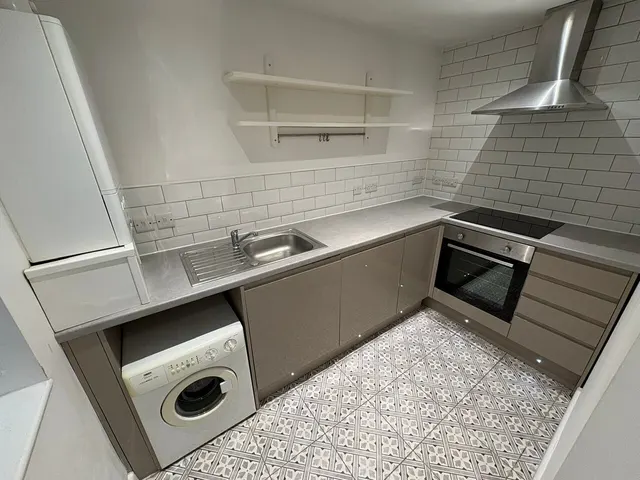 Melville Street, Torquay, TQ2, photo 2