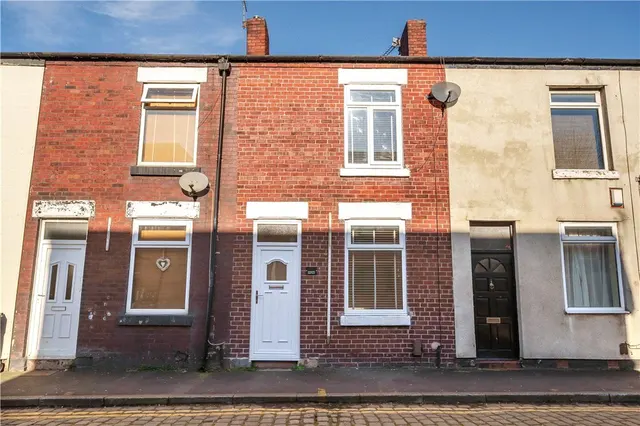 Grosvenor Street, Stockport, SK7, photo 1