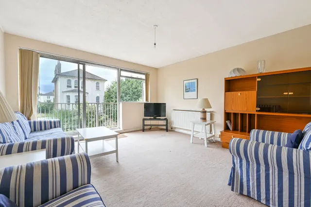 Photo 2 — 11 Riverdene Court, 21 Grove Road, Surbiton