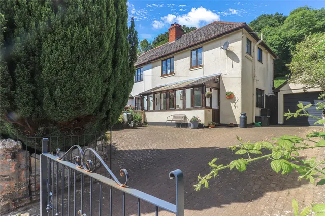 Bouchers Cottages, Waterrow, TA4, photo 1