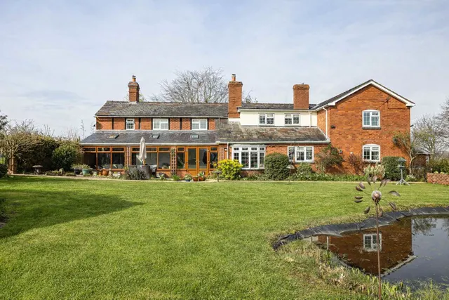 Bache Farmhouse & Wheelhouse Cottage, Ocle Pychard, Herefordshire, photo 1