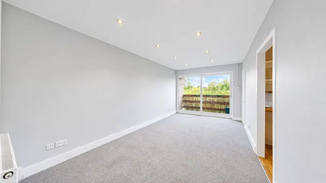 Coombe Hill Crescent, Thame, OX9, photo 3