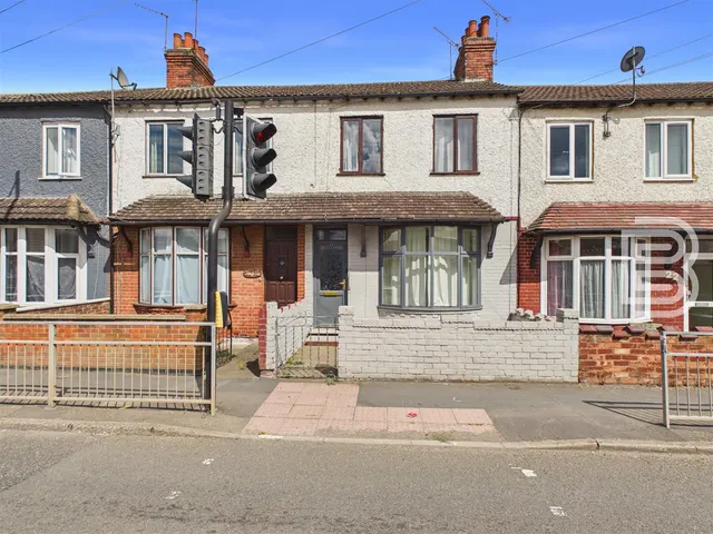 Boughton Road, Rugby, photo 1