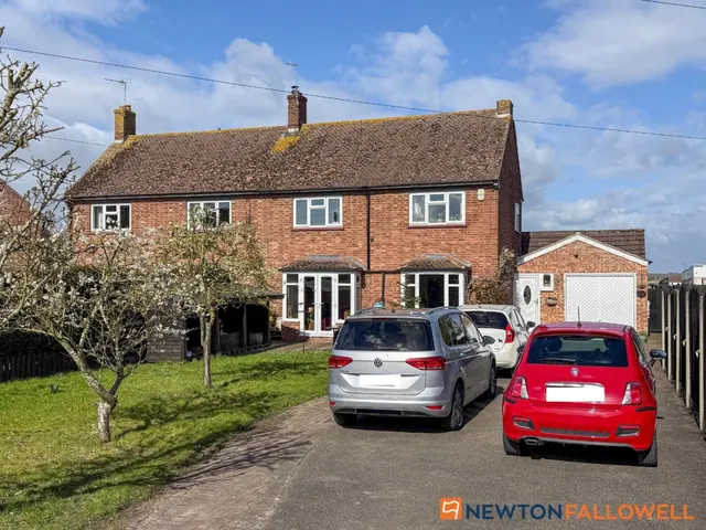 Barnby Lane, Claypole, NG23, photo 1