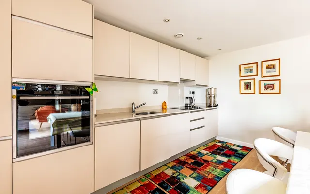 Jubilee Place, Central Bristol, BS1, photo 3