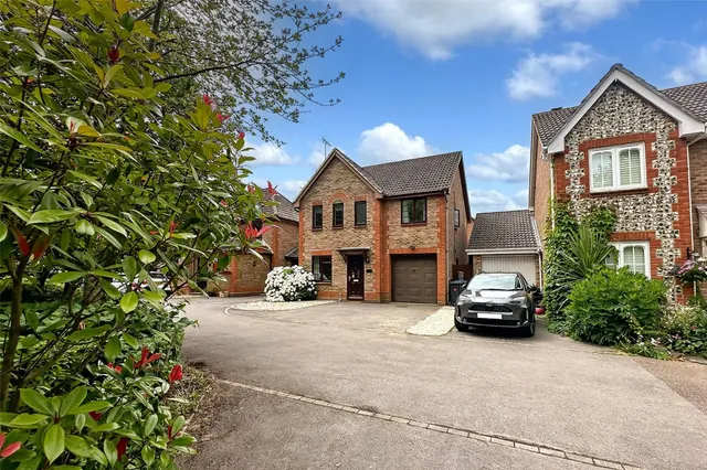 Littlehampton, BN17, photo 1