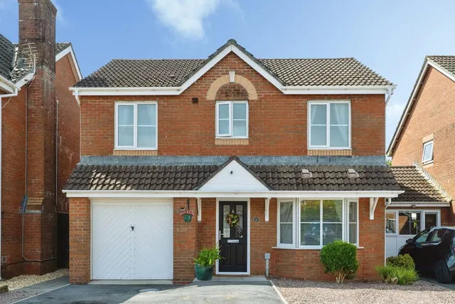 Cae Castell, Loughor, SA4, photo 1
