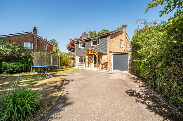 Heathfield Close, Chandler's Ford, SO53, photo 1