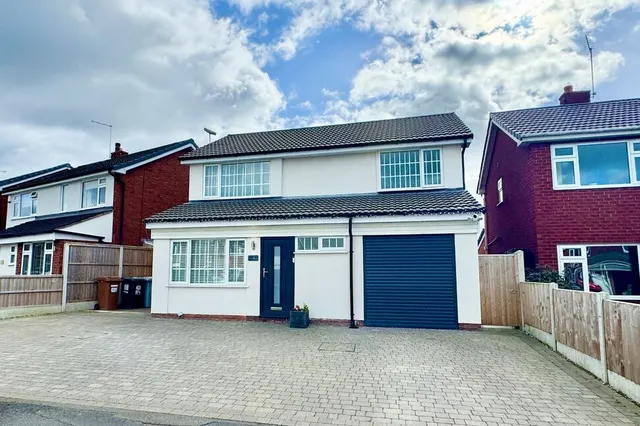 The Broadway, Nantwich, Cheshire, CW5, photo 1