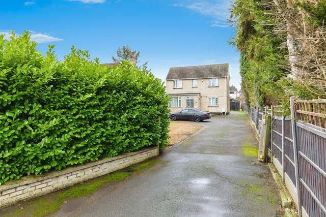 Stotfold Road, Arlesey, SG15, photo 1