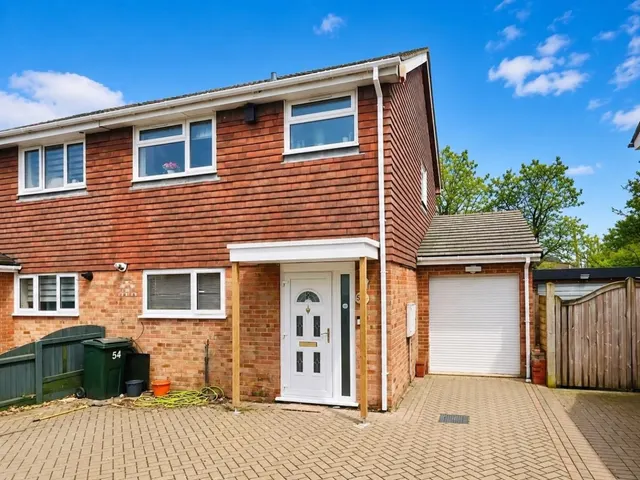 Washford Farm Road, Ashford, photo 1