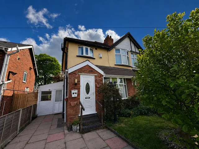 Sycamore Road, Delves, photo 1