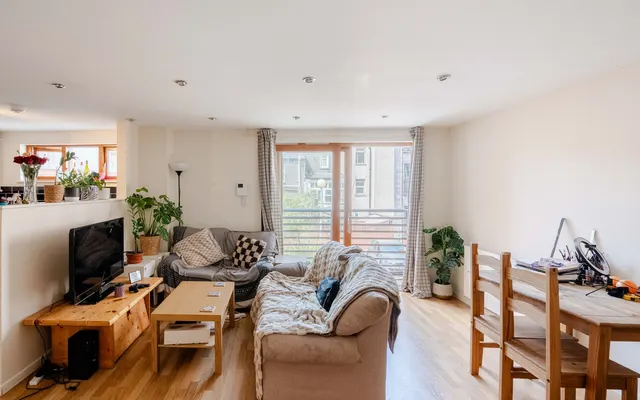 East Street, Bedminster, BS3, photo 3
