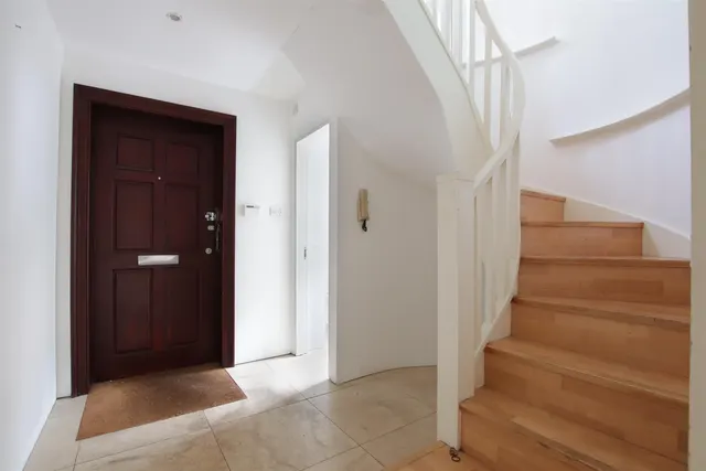 St. Margarets Road, Altrincham, WA14, photo 2