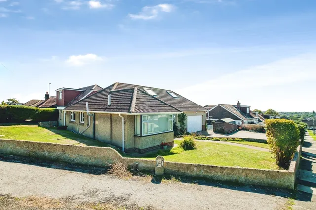 Lewis Road, Lancing, BN15, photo 2