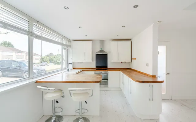 Charlton Mead Drive, Brentry, BS10, photo 1