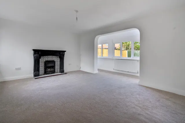 Oakfield Road, Blacon, CH1, photo 3