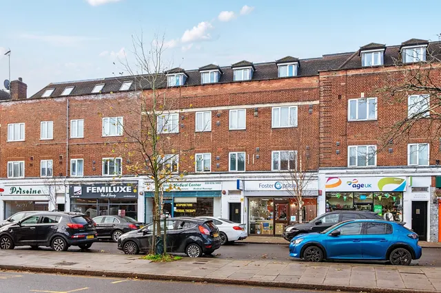 Great North Road, New Barnet, Barnet, photo 1
