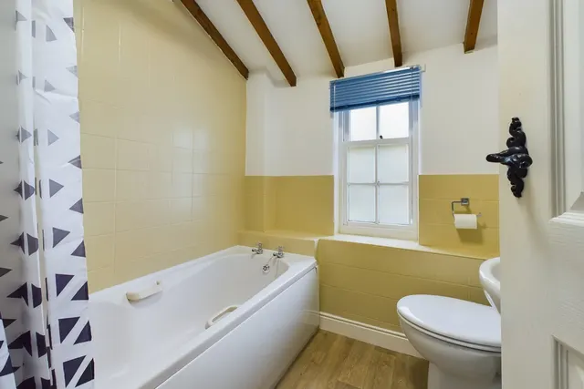 Satterthwaite, Ulverston, LA12, photo 2
