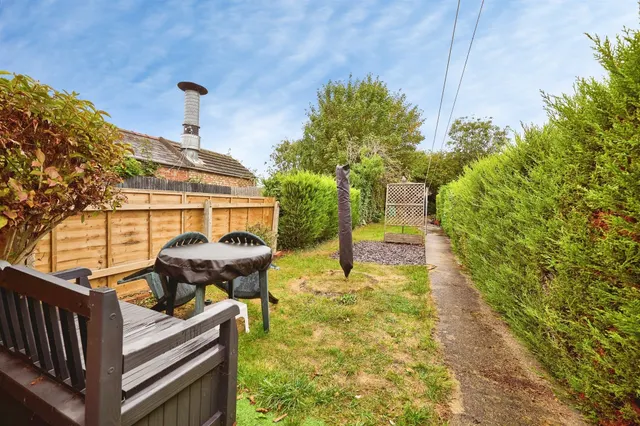 Churchfield Road, Peterborough, PE4, photo 3