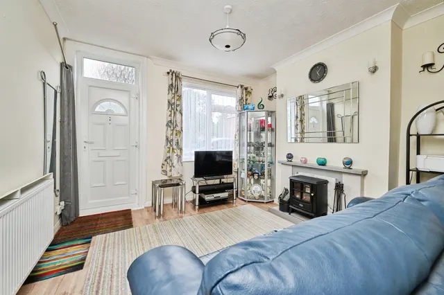 Churchfield Road, Peterborough, PE4, photo 1