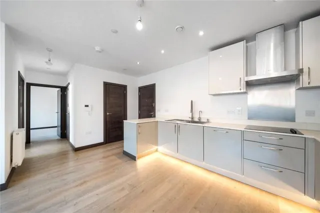 Merlin Drive, Peterborough, PE2, photo 2