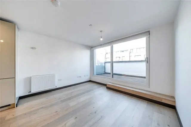 Merlin Drive, Peterborough, PE2, photo 3