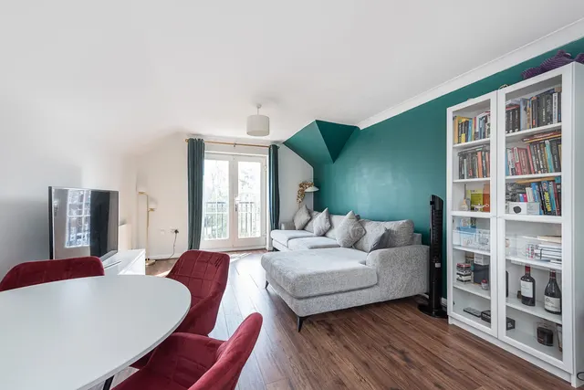 Lime Tree Court, London Colney, AL2, photo 2