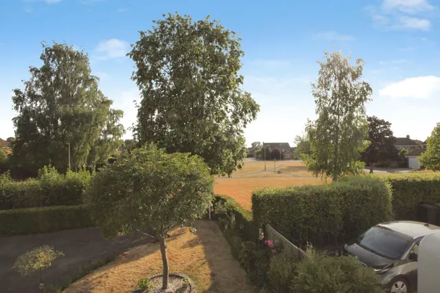 Beaufort Close, Burbage, LE10, photo 2
