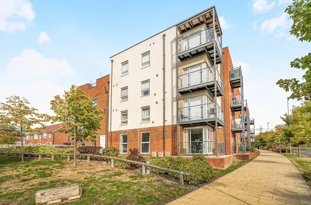 Lett Lane, Castle Hill, DA10, photo 1