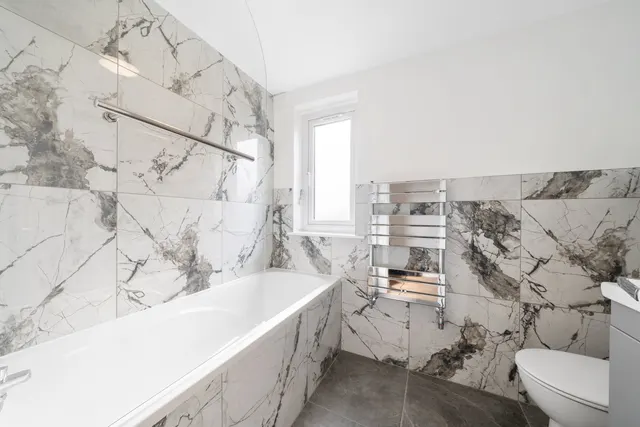 Albert Road, London, SE25, photo 3