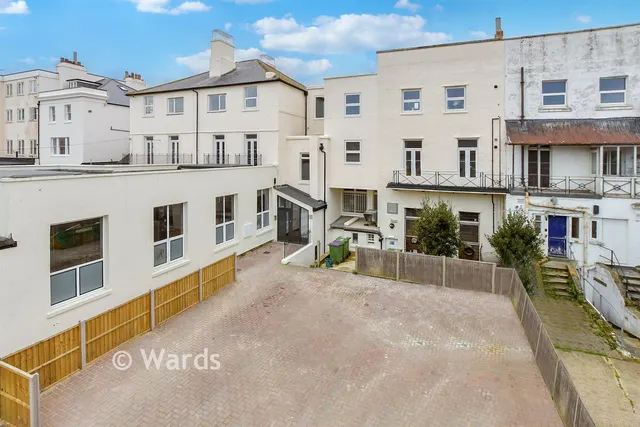 Pleydell Gardens, Folkestone, CT20, photo 1