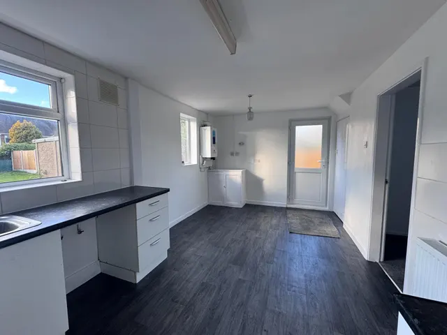 Honister Close, Clifton, NG11, photo 3