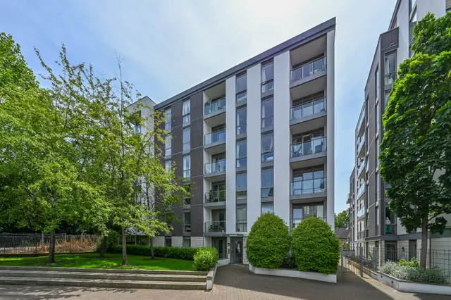 Apartment 402, Firestone House, Clayponds Lane, Brentford, photo 1