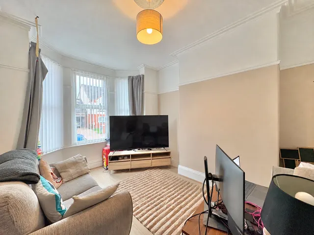 Bedford Road, Rock Ferry, CH42, photo 3