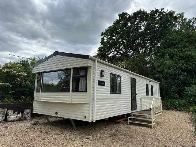 Bedford Road, Pavenham, MK43, photo 1