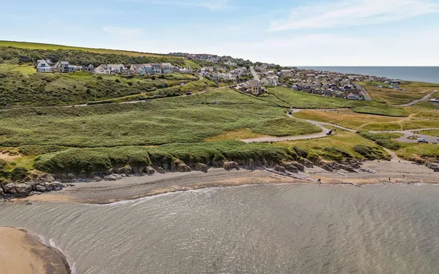 Photo 3 — Main Road, Ogmore-by-Sea, Bridgend, Vale of Glamorgan, CF32 0PD