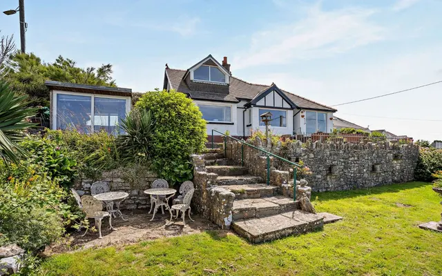 Photo 2 — Main Road, Ogmore-by-Sea, Bridgend, Vale of Glamorgan, CF32 0PD