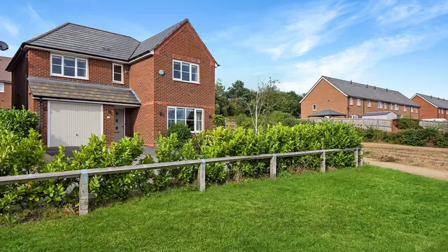 Garrett Meadow, Tyldesley, M29, photo 2