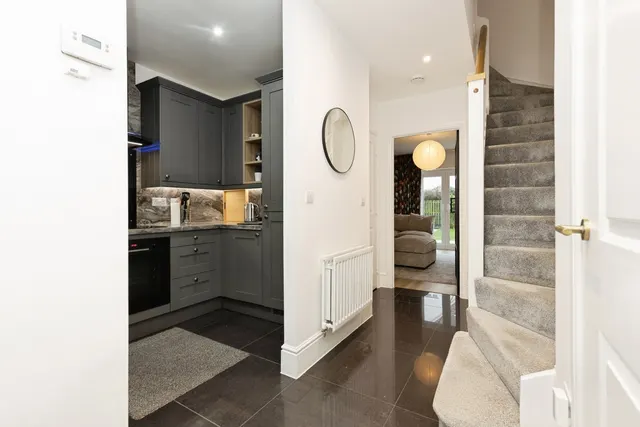 Photo 2 — Purton Close, Hardwicke, Gloucester, Gloucestershire, GL2