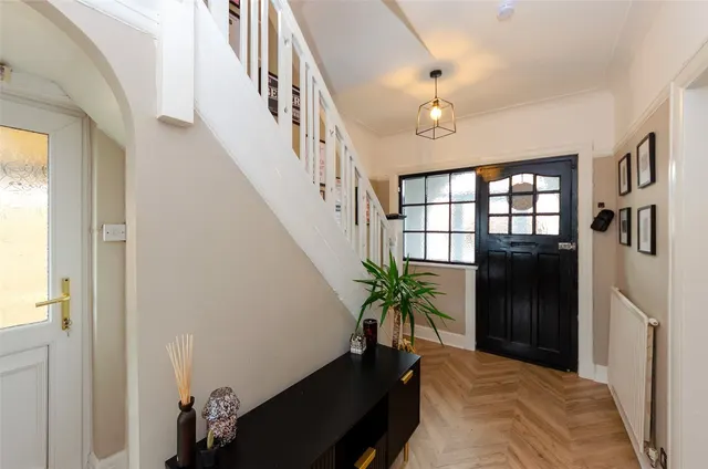 Groes Road, Colwyn Bay, LL29, photo 2