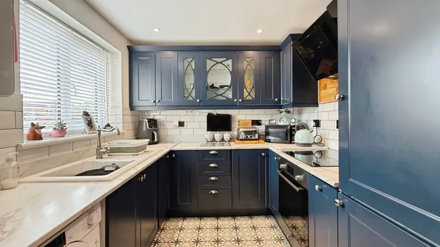 Devon Drive, Westbury, BA13, photo 3