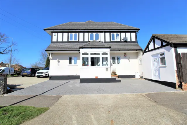 Photo 2 — Lodge Lane, Grays, Essex, RM16 2TH