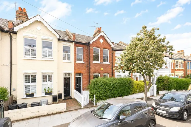 Vanderbilt Road, Earlsfield, London, SW18, photo 1