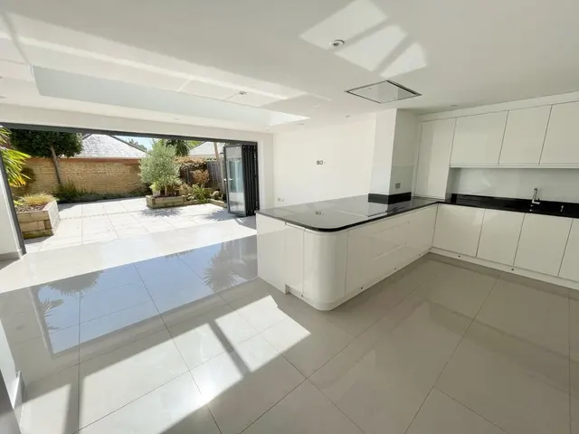 Dettingen Crescent, Deepcut, photo 2