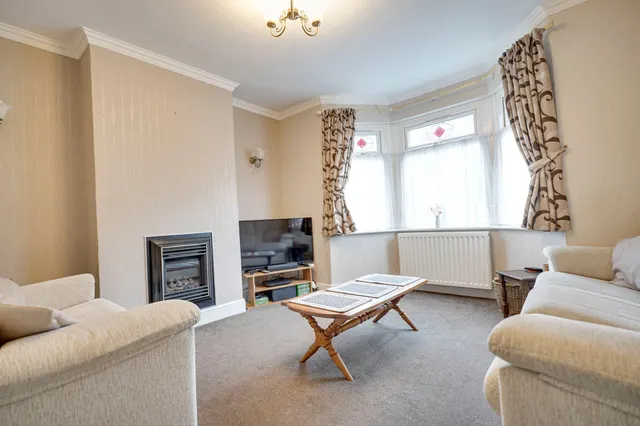 Springhall Road, Sawbridgeworth, CM21, photo 3