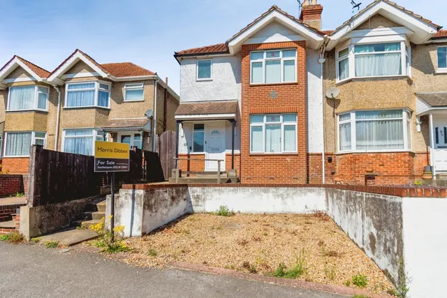 Coxford Road, Maybush, SO16, photo 1