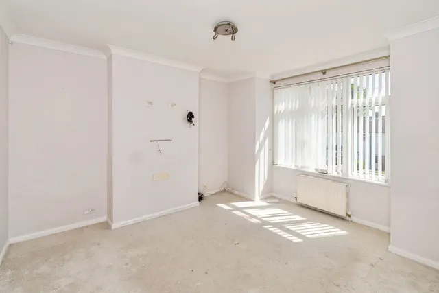 Coxford Road, Maybush, SO16, photo 2