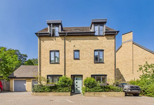 Monarch Green, Bordon, GU35, photo 1