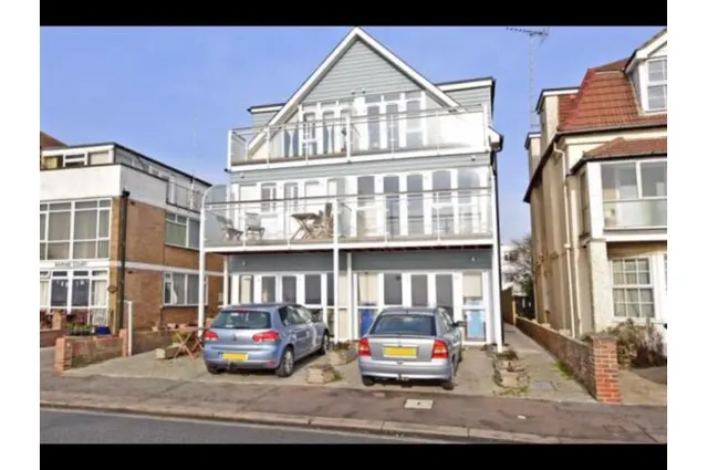 Marine Drive West, Bognor Regis, PO21, photo 2
